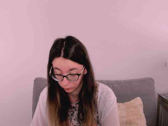 AnnaWonderful webcam