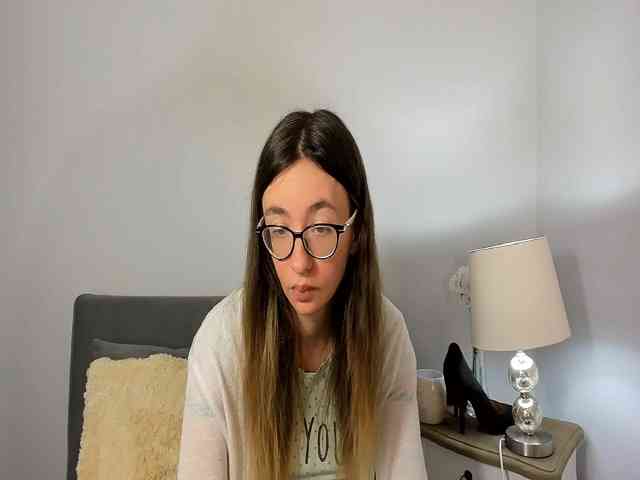 AnnaWonderful webcam