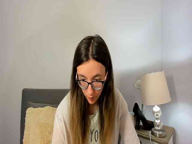 AnnaWonderful webcam