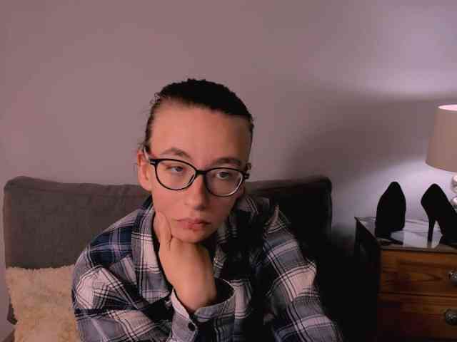 AnnaWonderful webcam