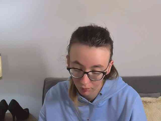 AnnaWonderful webcam