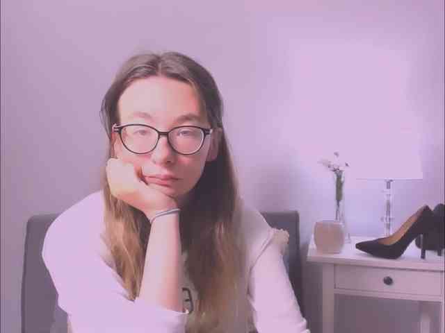 AnnaWonderful webcam