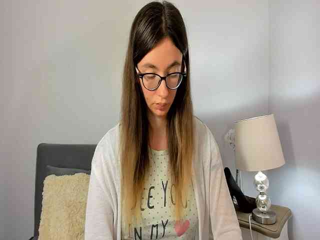 AnnaWonderful webcam