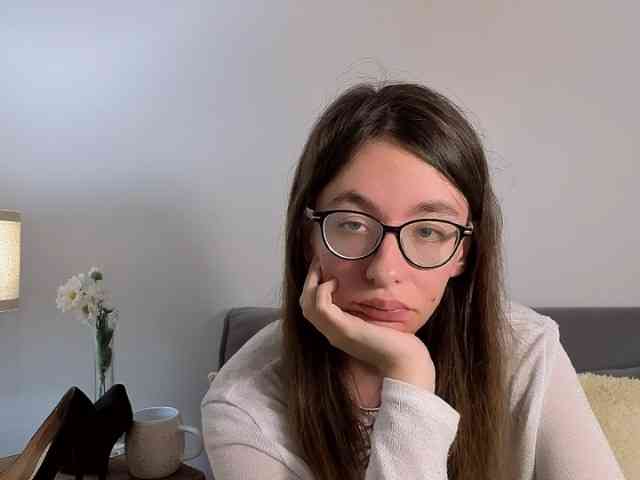 AnnaWonderful webcam