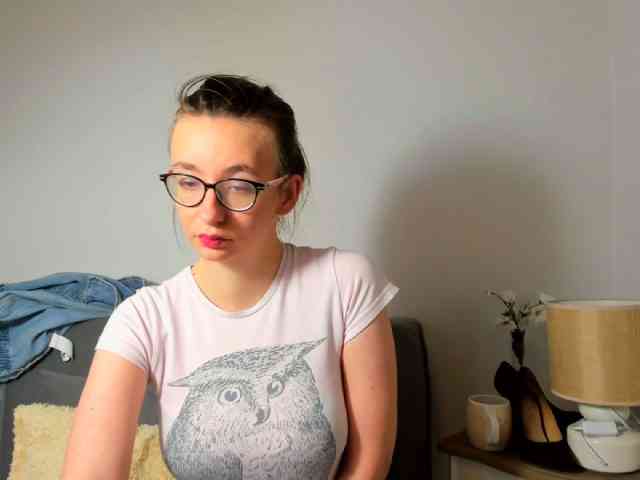 AnnaWonderful webcam