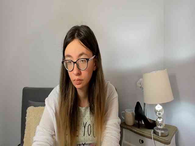 AnnaWonderful webcam