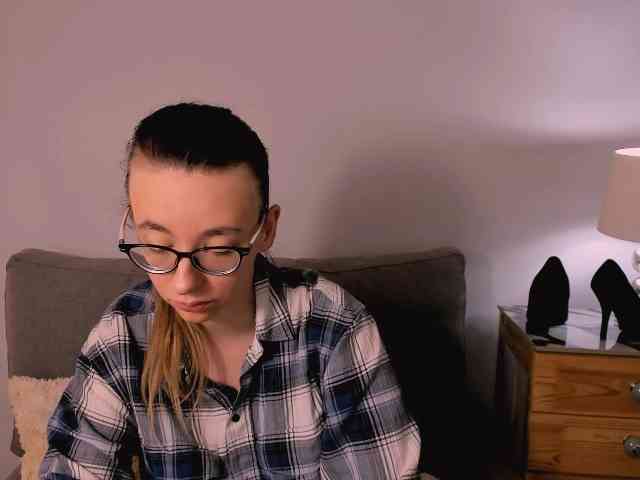 AnnaWonderful webcam