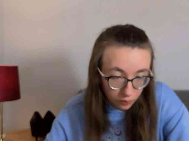 AnnaWonderful webcam