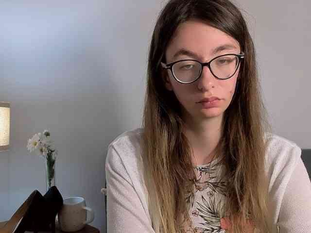 AnnaWonderful webcam