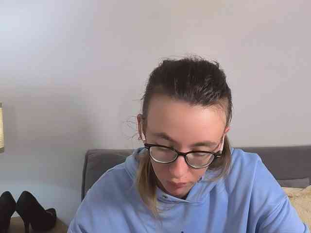 AnnaWonderful webcam