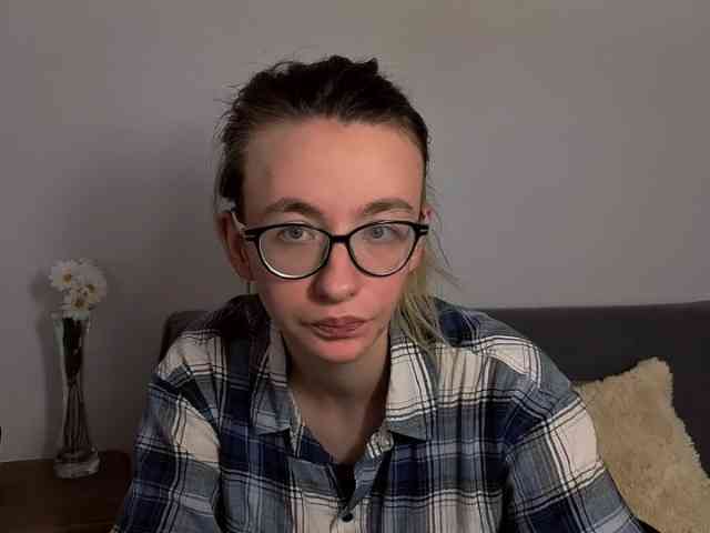 AnnaWonderful webcam