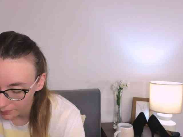 AnnaWonderful webcam