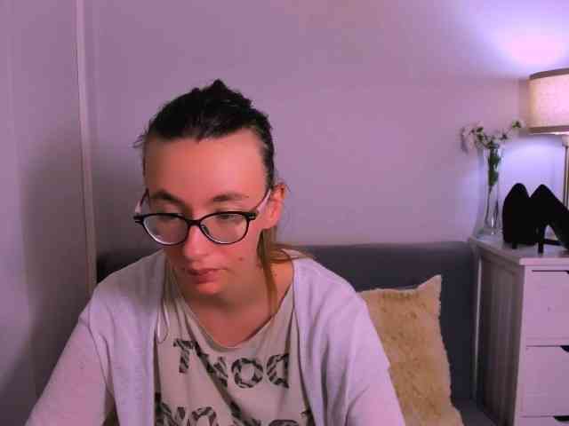AnnaWonderful webcam