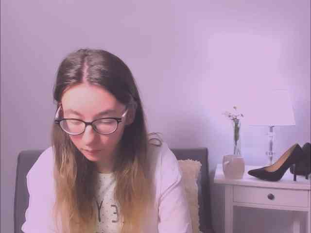 AnnaWonderful webcam