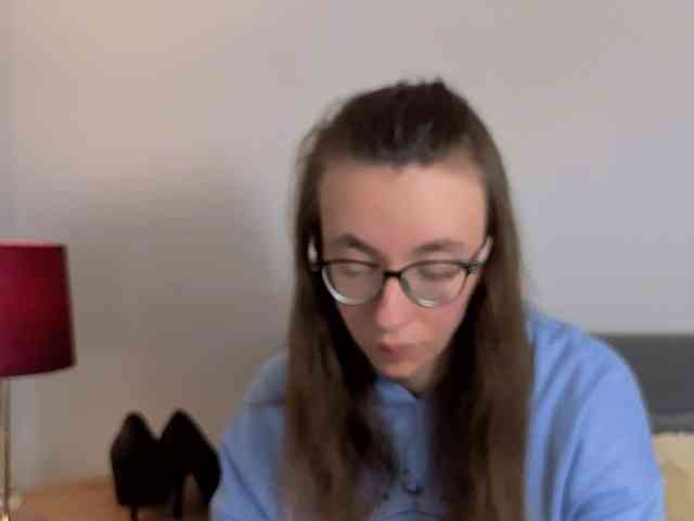 AnnaWonderful webcam
