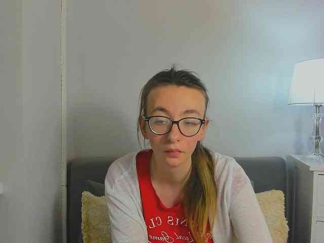 Model: AnnaWonderful