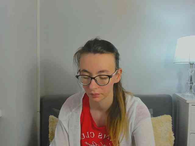 AnnaWonderful webcam
