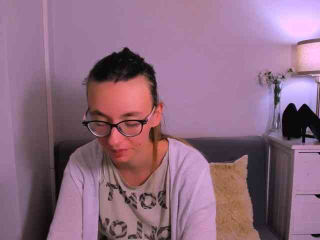 AnnaWonderful webcam