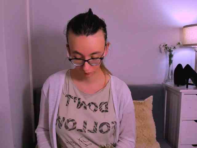 AnnaWonderful webcam