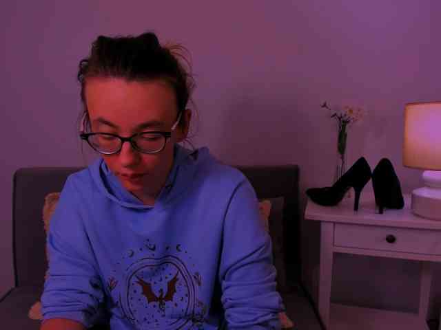 AnnaWonderful webcam