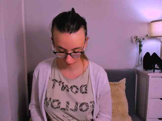 AnnaWonderful webcam