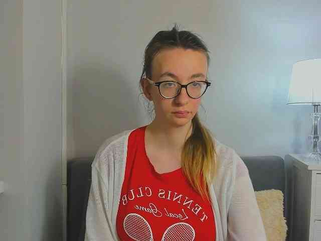 AnnaWonderful webcam