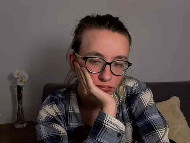 AnnaWonderful webcam