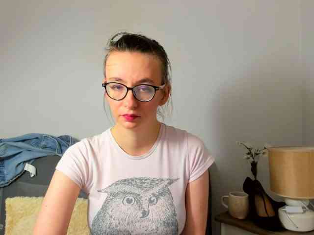 AnnaWonderful webcam