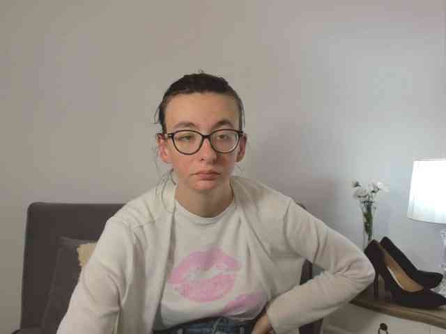 AnnaWonderful webcam