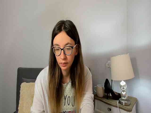 AnnaWonderful webcam
