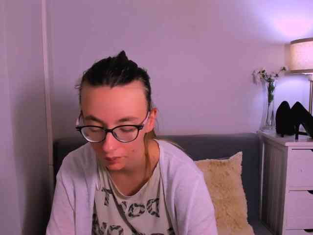 AnnaWonderful webcam