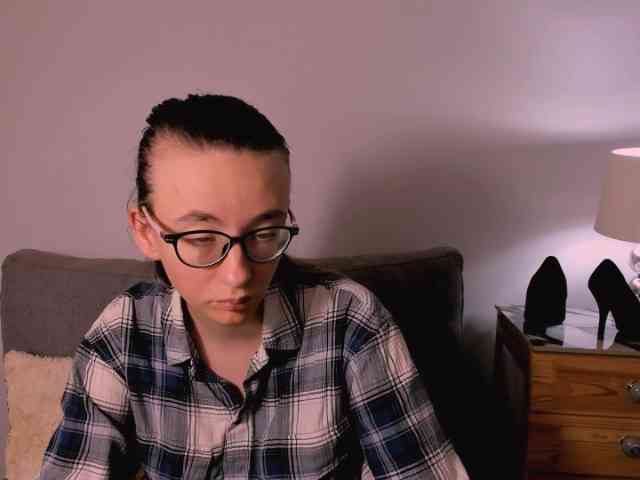 AnnaWonderful webcam