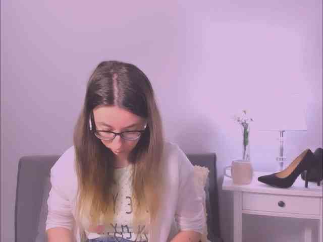 AnnaWonderful webcam