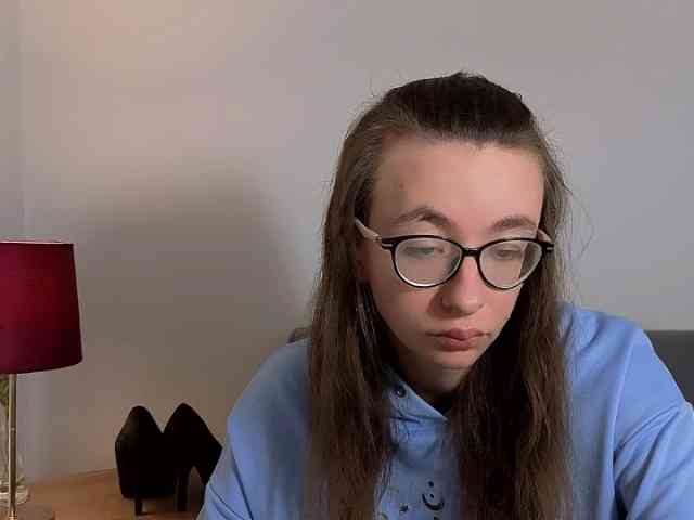 AnnaWonderful webcam