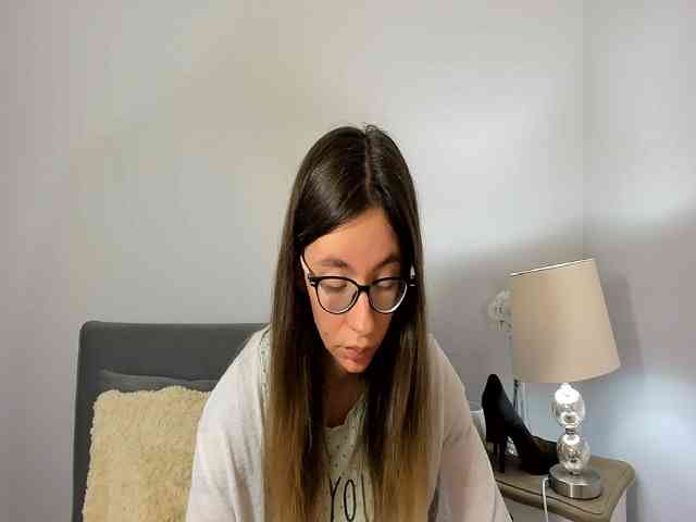 AnnaWonderful webcam