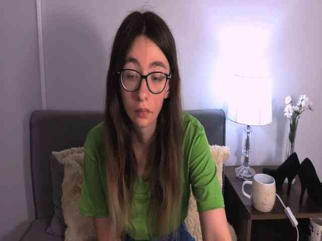 AnnaWonderful webcam