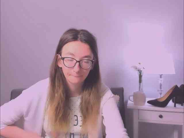 AnnaWonderful webcam
