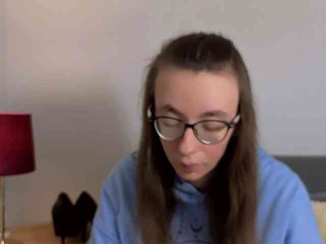 AnnaWonderful webcam