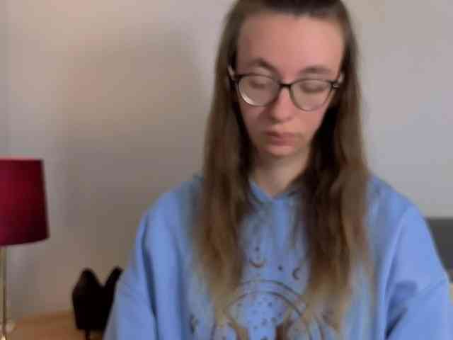 AnnaWonderful webcam