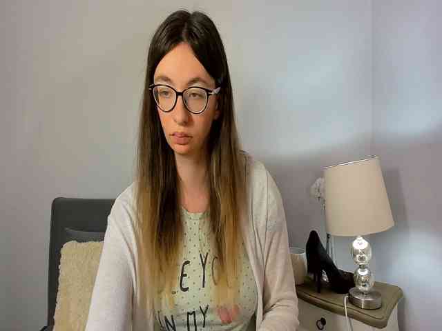 Model: AnnaWonderful
