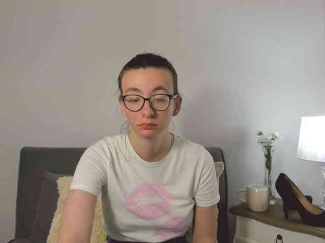 AnnaWonderful webcam