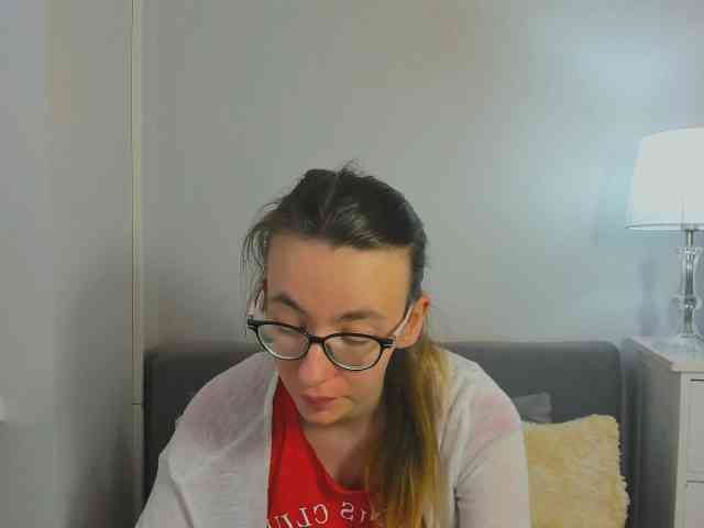 AnnaWonderful webcam
