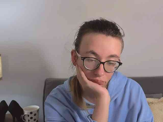 AnnaWonderful webcam