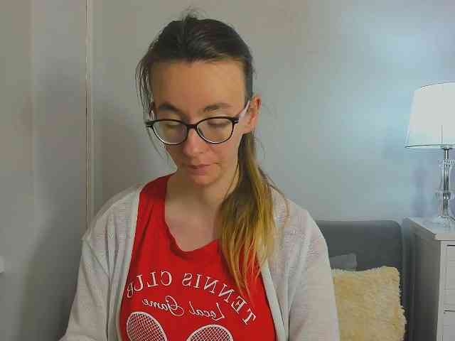 AnnaWonderful webcam