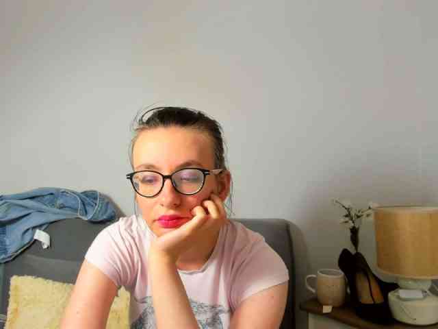 AnnaWonderful webcam
