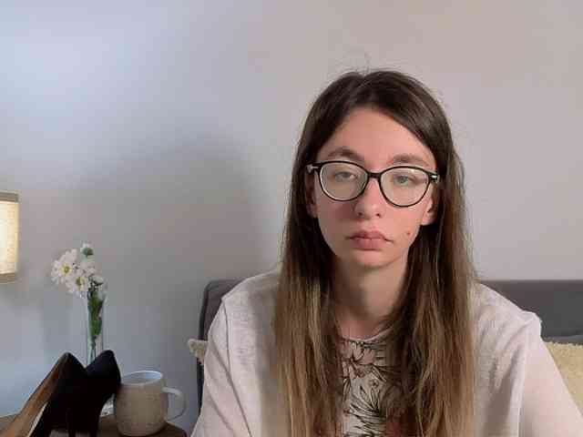 AnnaWonderful webcam