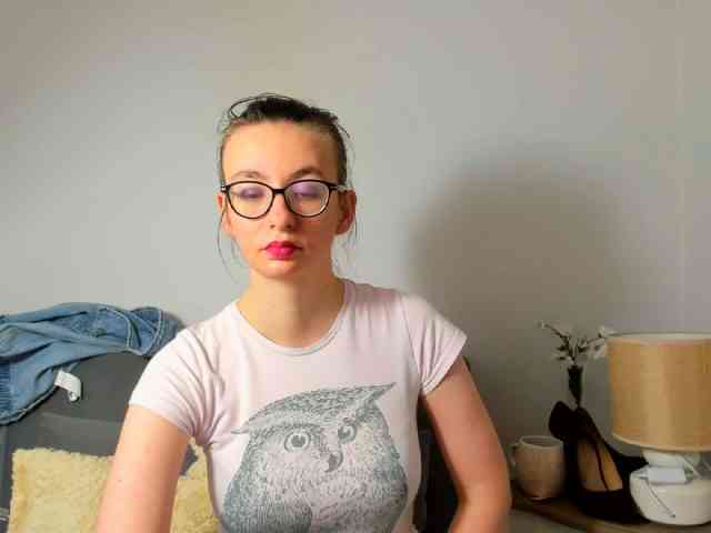 AnnaWonderful webcam