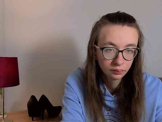 Model: AnnaWonderful