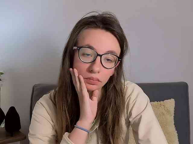 Model: AnnaWonderful
