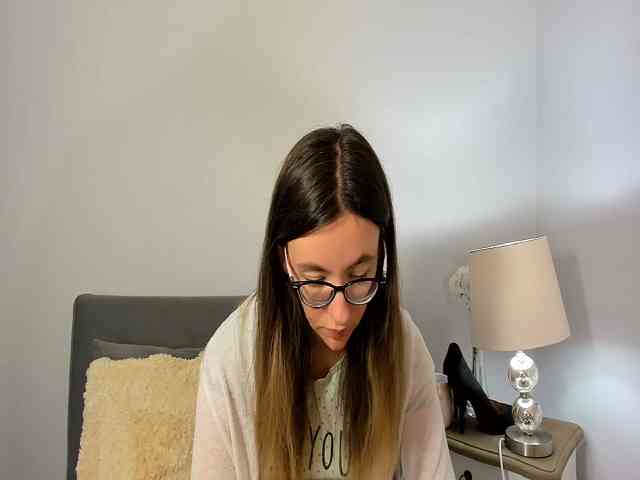 AnnaWonderful webcam